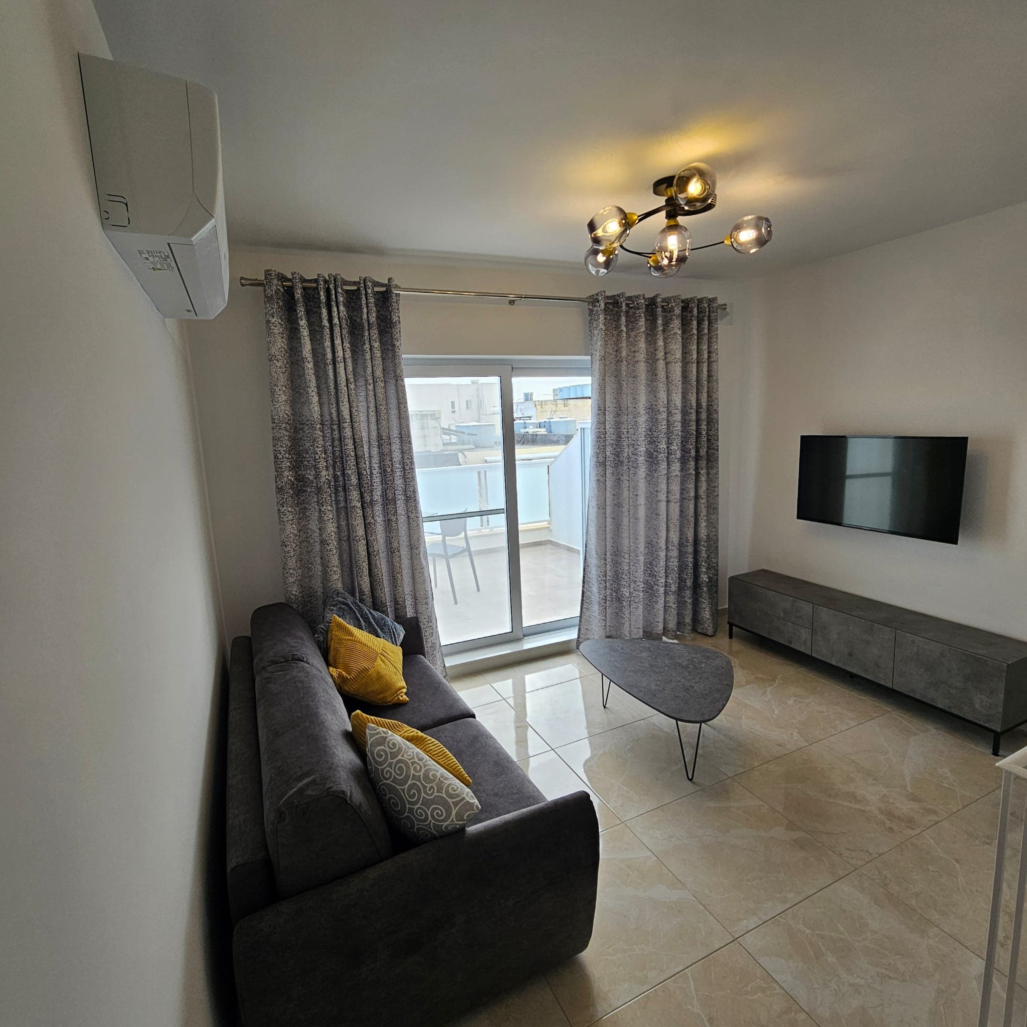 Penthouse in St. Julians - thumbnail 14