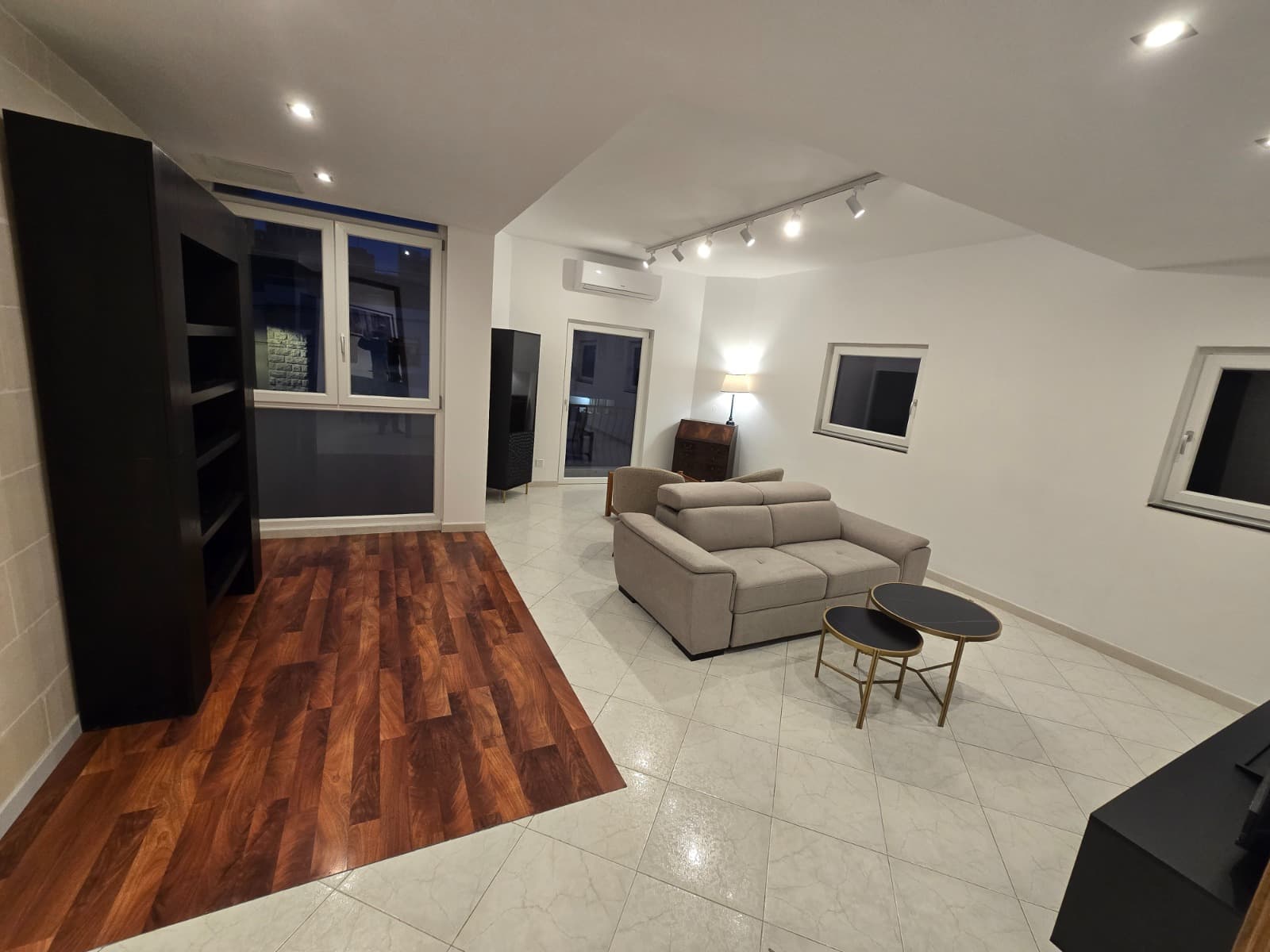 Duplex Penthouse in St. Julians - thumbnail 4