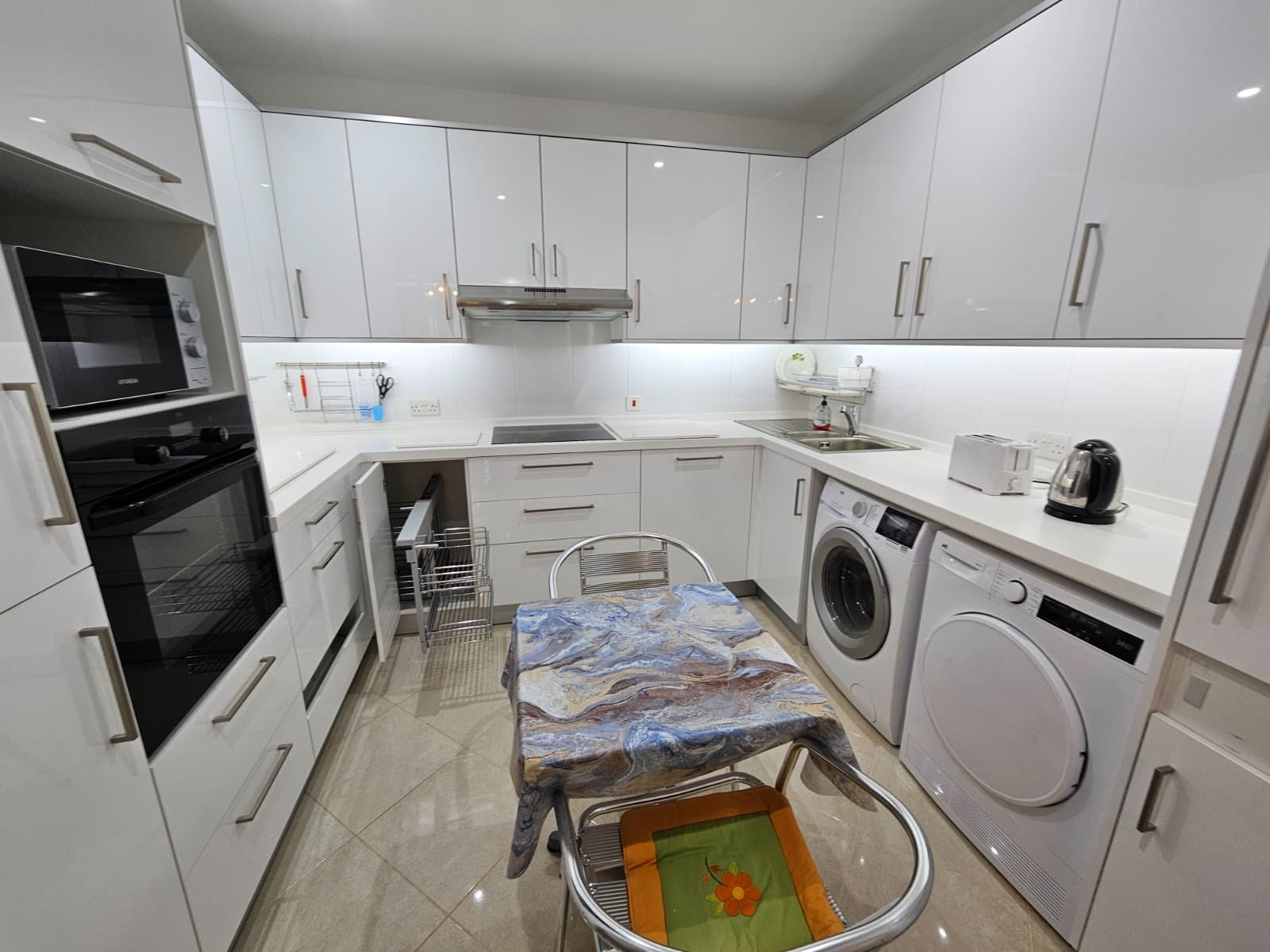 Apartment in St Julians - Photo 1 of 22