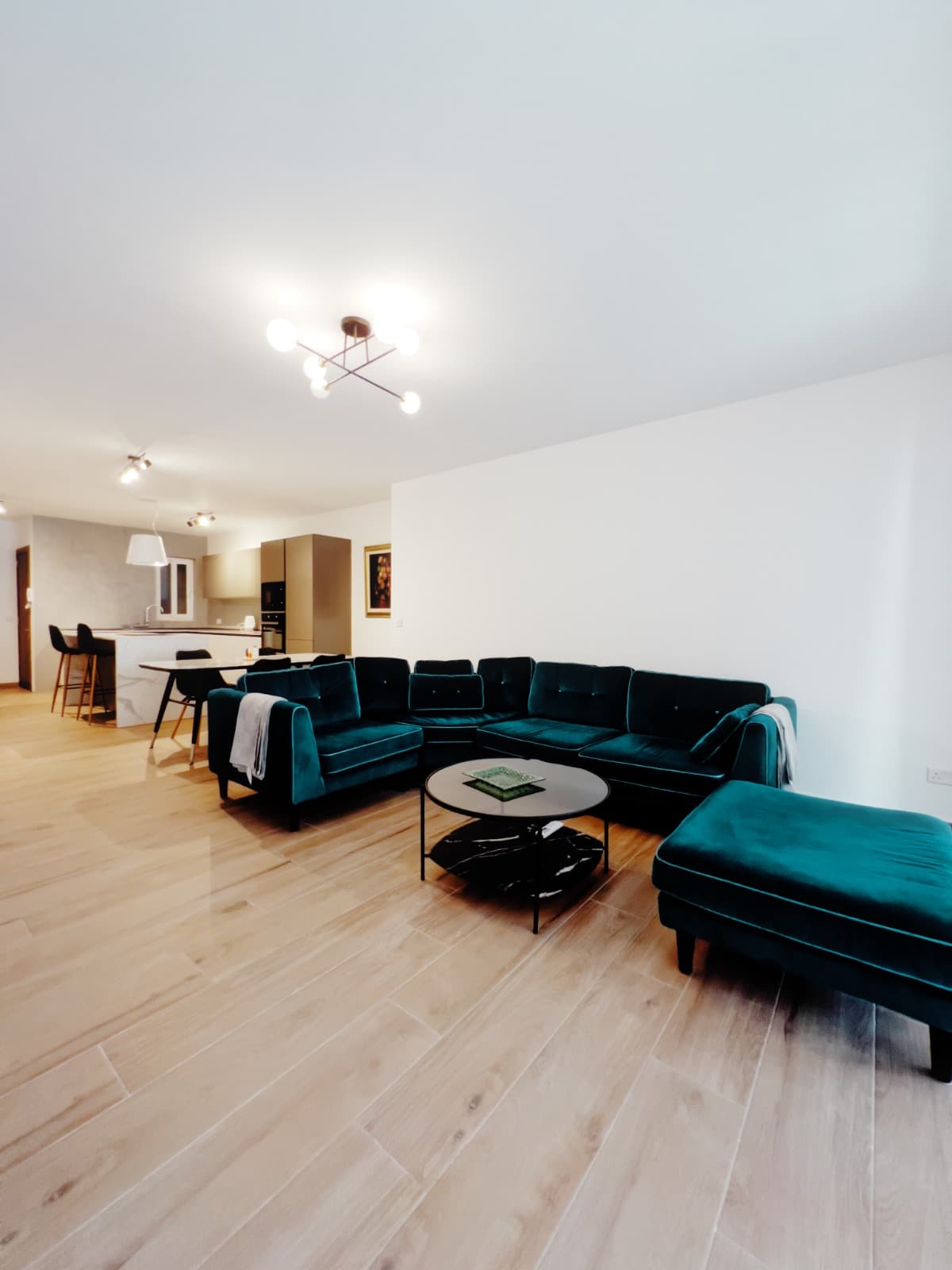 Apartment in St Julians - Photo 1 of 30