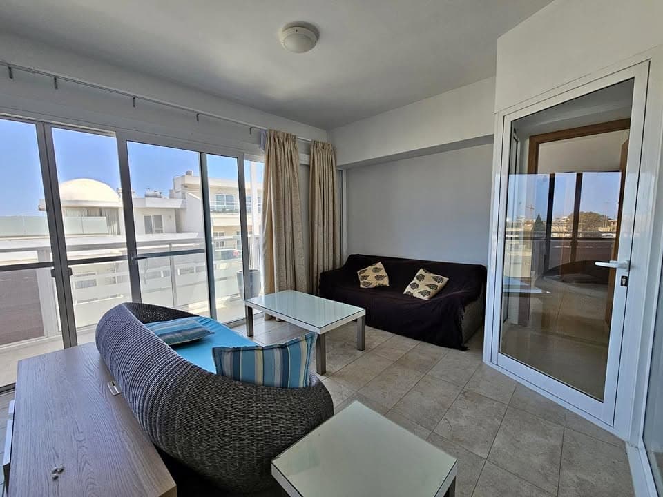 Apartment in Swieqi - Photo 1 of 5