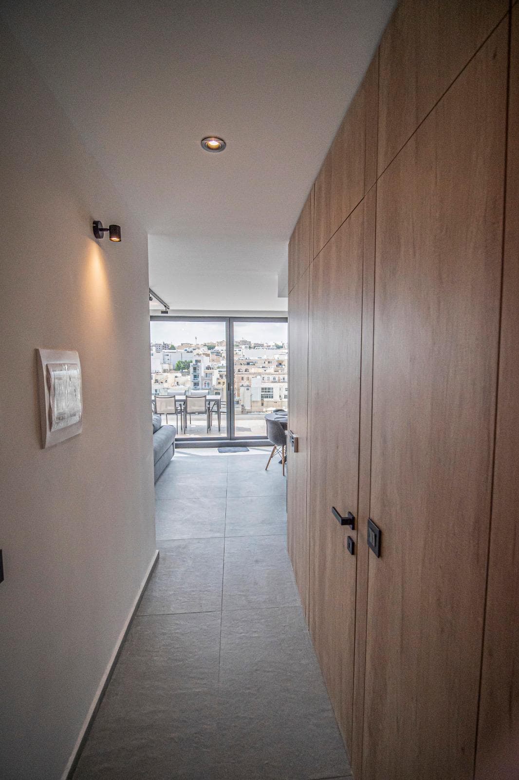 Penthouse in St. Julians - thumbnail 17