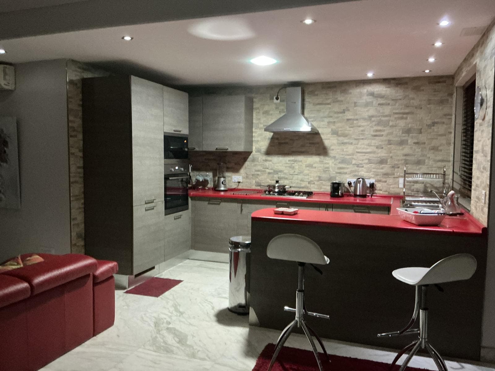 Three Bedroom Penthouse with Large Terraces in Marsaskala - thumbnail 6