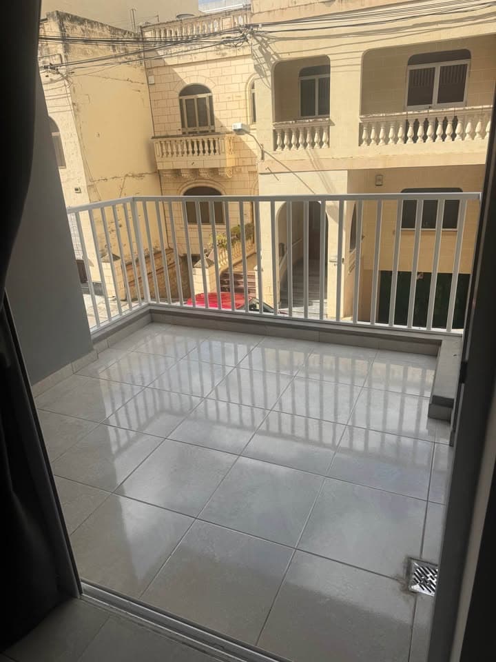 Apartment in Luqa - Photo 1 of 9