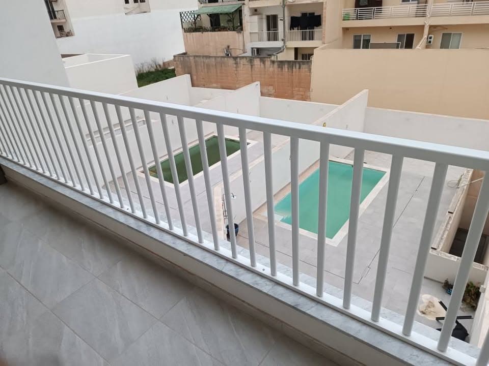 Apartment in Qawra - thumbnail 2
