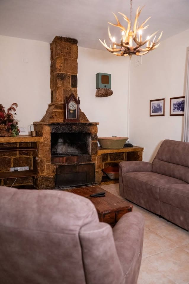 Farmhouse in Mgarr - thumbnail 6