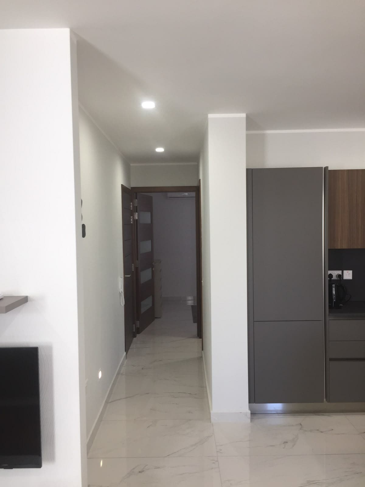 One Bedroom Apartment in Gzira - thumbnail 5