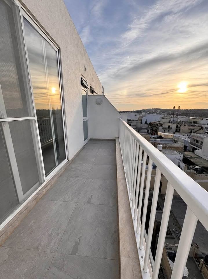 Penthouse in St Paul's Bay - thumbnail 6