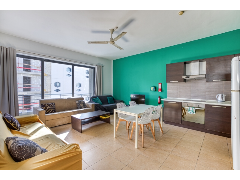 Two Bedroom Apartment with Private Balcony in St Julians - thumbnail 3