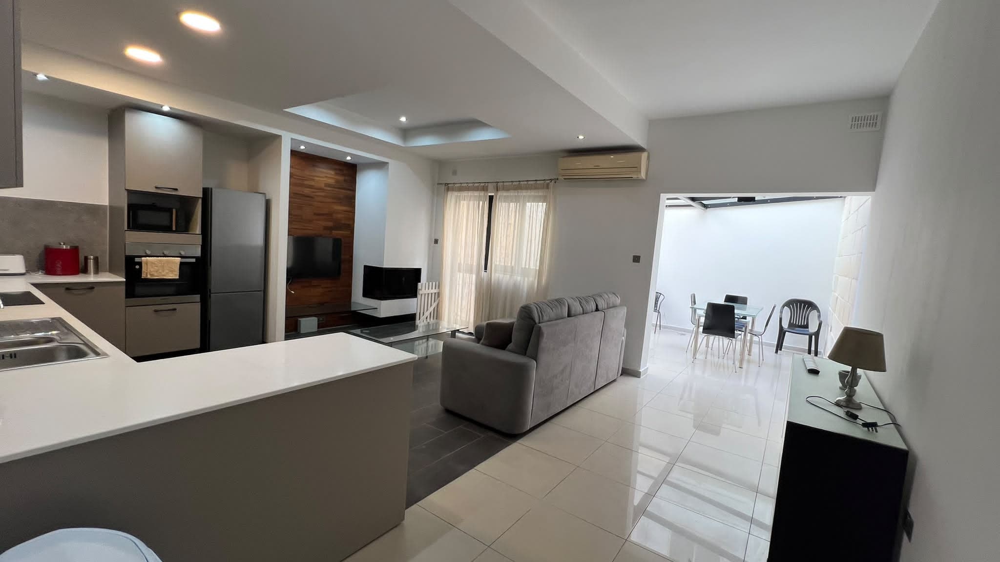Three Bedroom Large Maisonette in Swieqi  - thumbnail 4