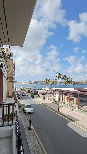 Apartment in St Pauls Bay - Photo 1 of 9