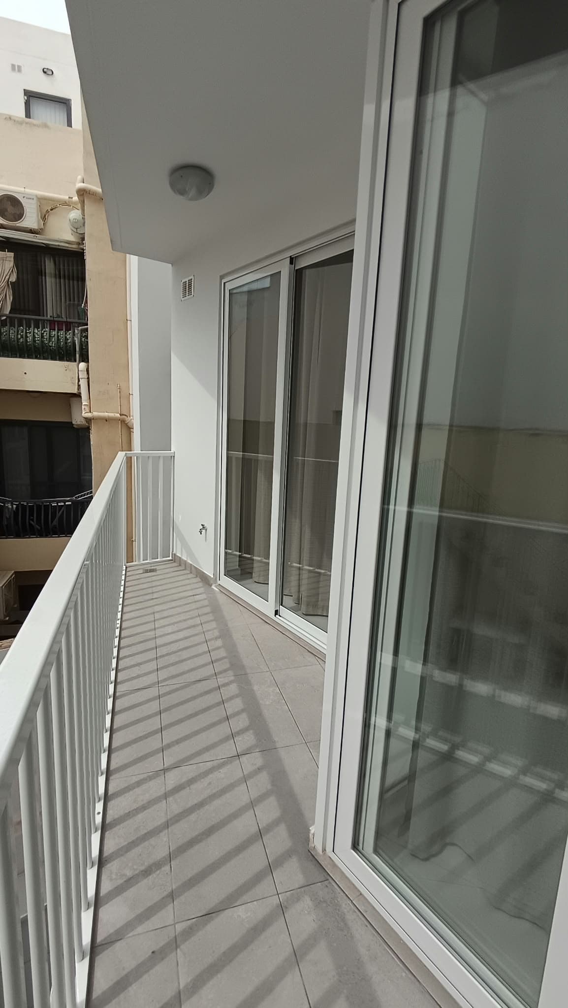 Three Bedroom Apartment with a Large Terrace and Valley Views in Mosta - thumbnail 11