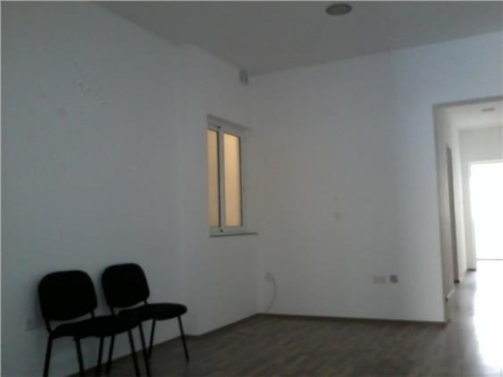 Office block in Fgura - thumbnail 4