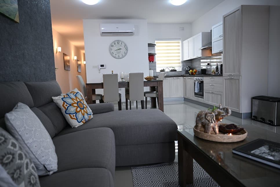 Apartment in Manikata - thumbnail 3