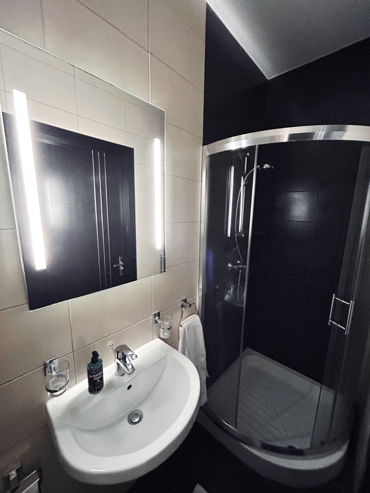 Studio Apartment in Gzira - thumbnail 7