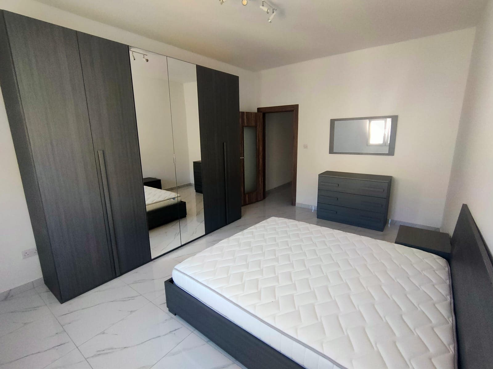 Apartment in San Gwann - thumbnail 8