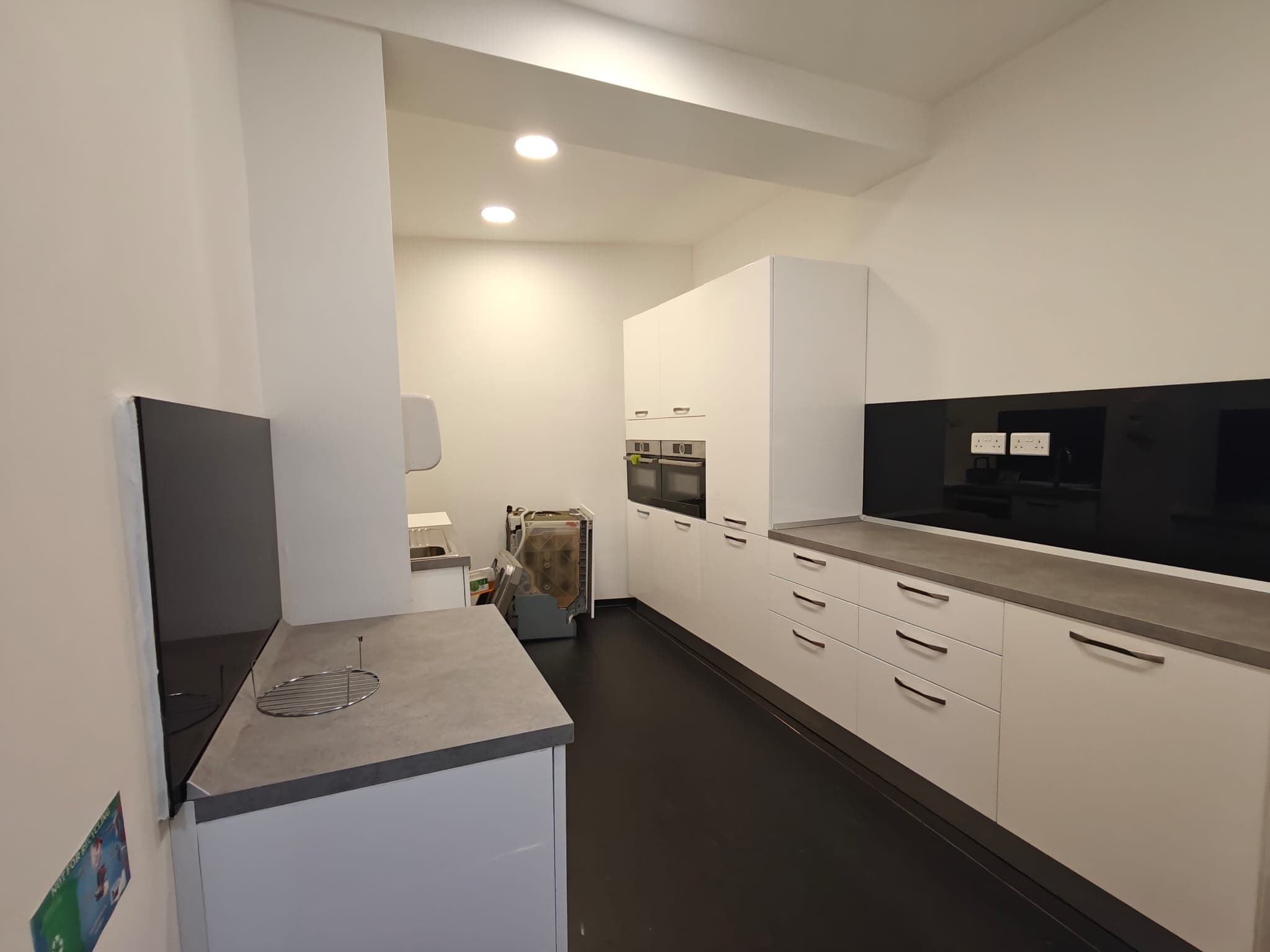 Office in Gzira - thumbnail 11