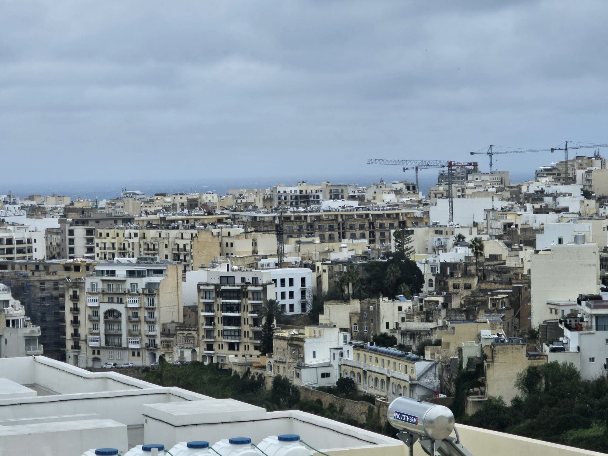 Penthouse in St. Julians - thumbnail 8