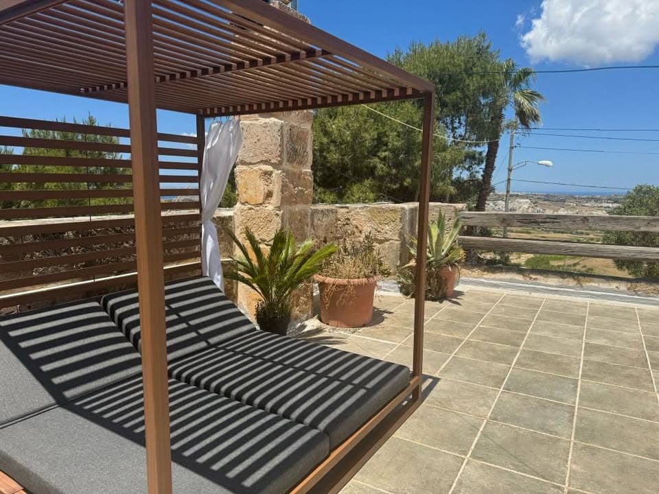 Farmhouse in Mgarr - thumbnail 3