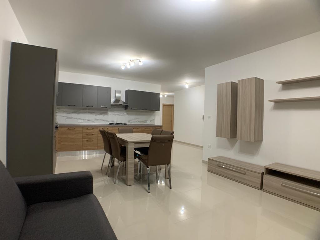 Apartment in Zebbug - thumbnail 4