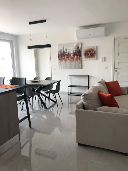Apartment in Sliema - thumbnail 2