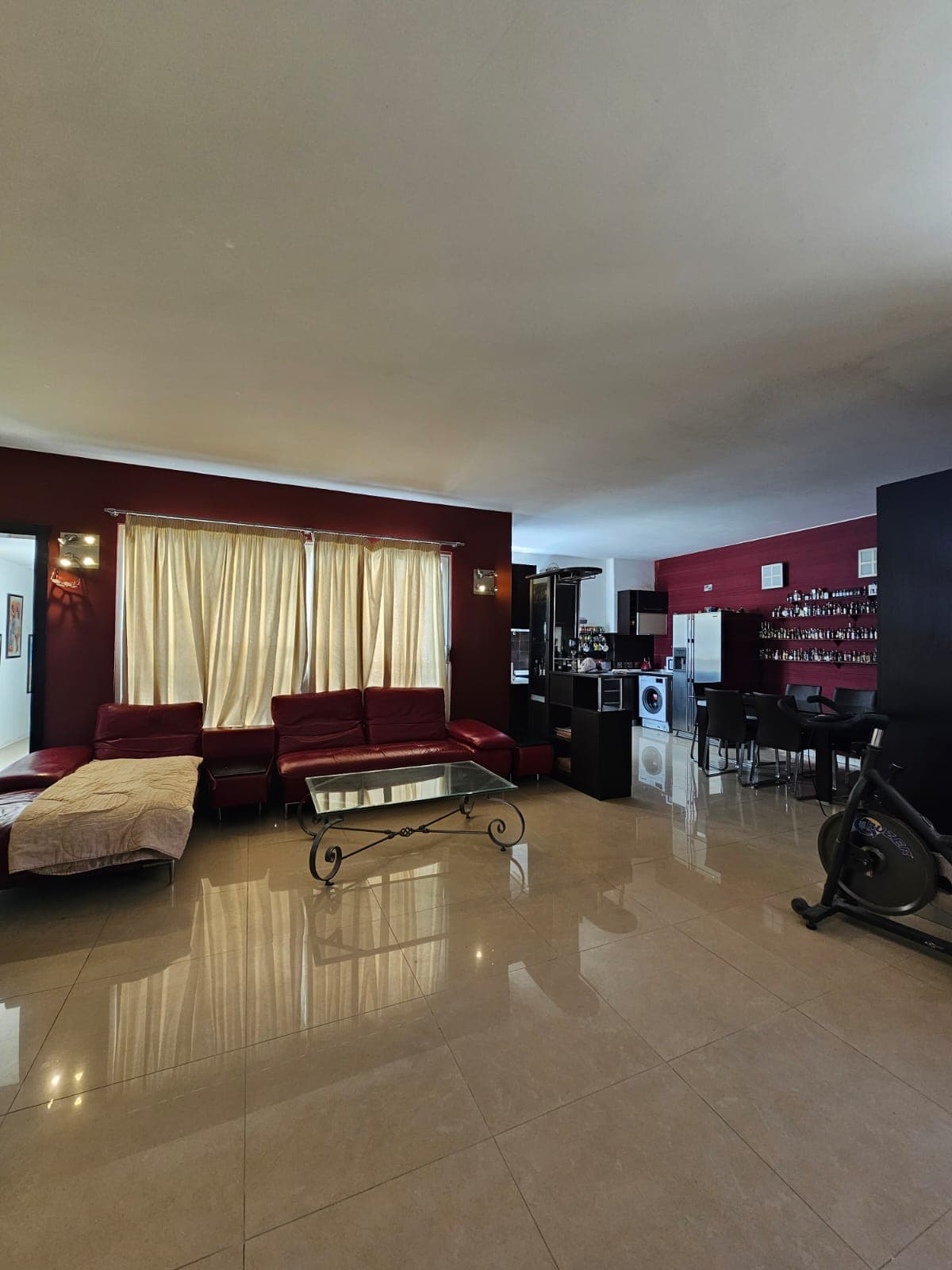 Apartment in Swieqi - Photo 1 of 7