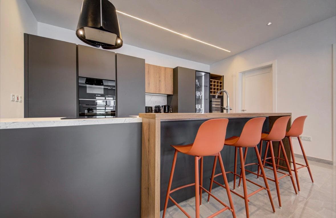Two Bedroom Maisonette with a Walk-in Wardrobe in Birkirkara  - thumbnail 15