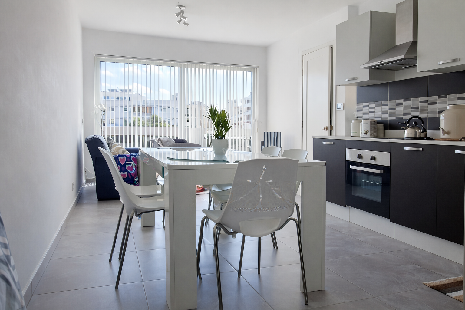 Penthouse in St. Julians - thumbnail 3