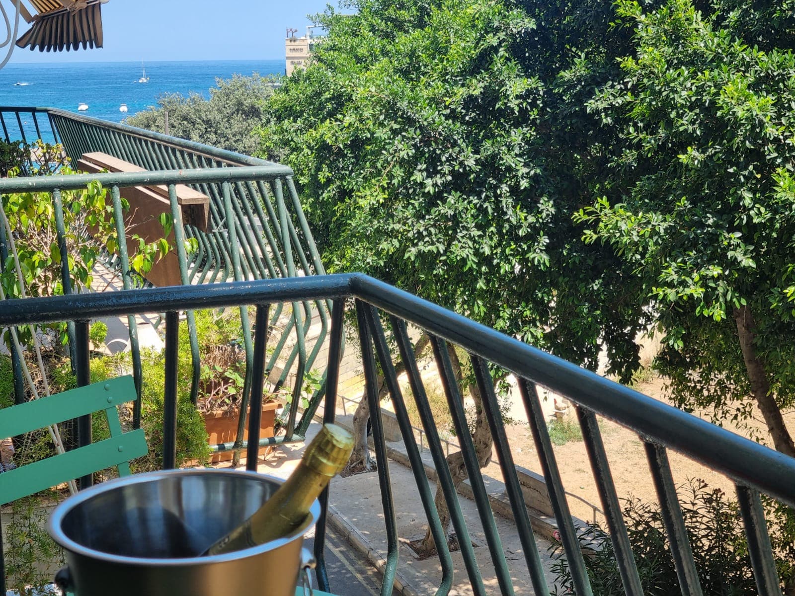 Apartment in St. Julians - thumbnail 2