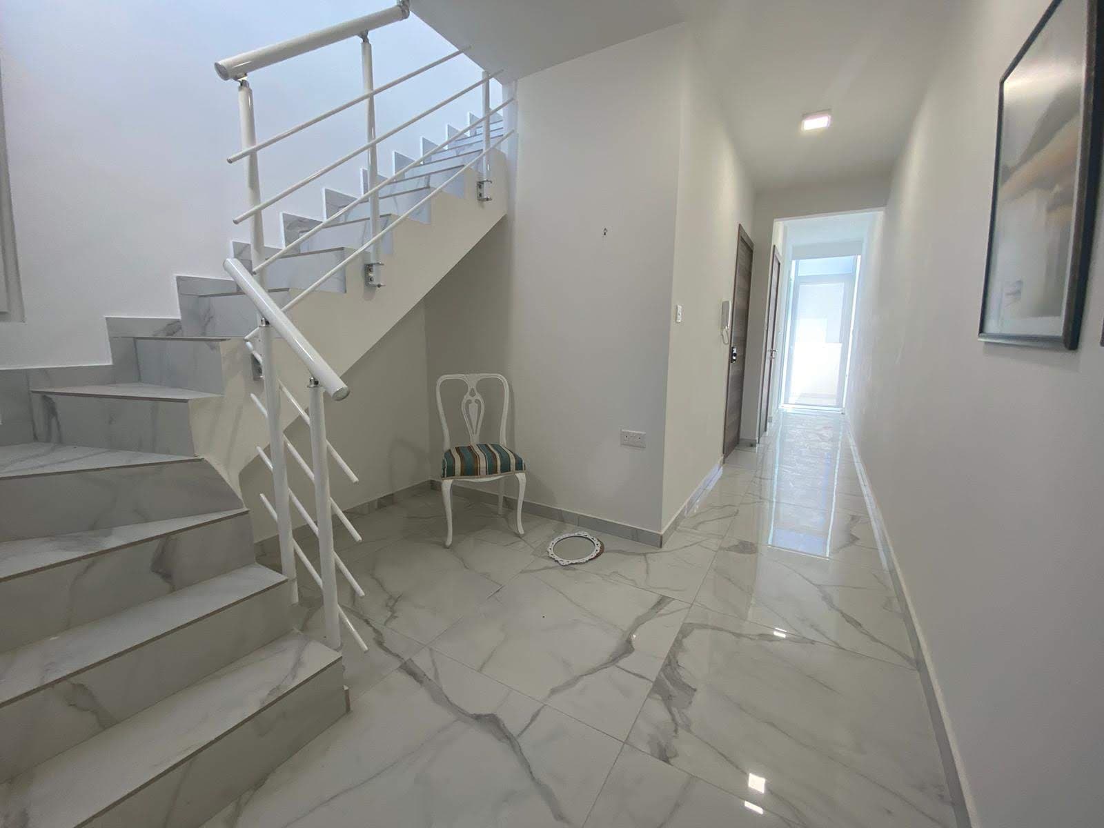 Penthouse in St. Pauls Bay - thumbnail 12