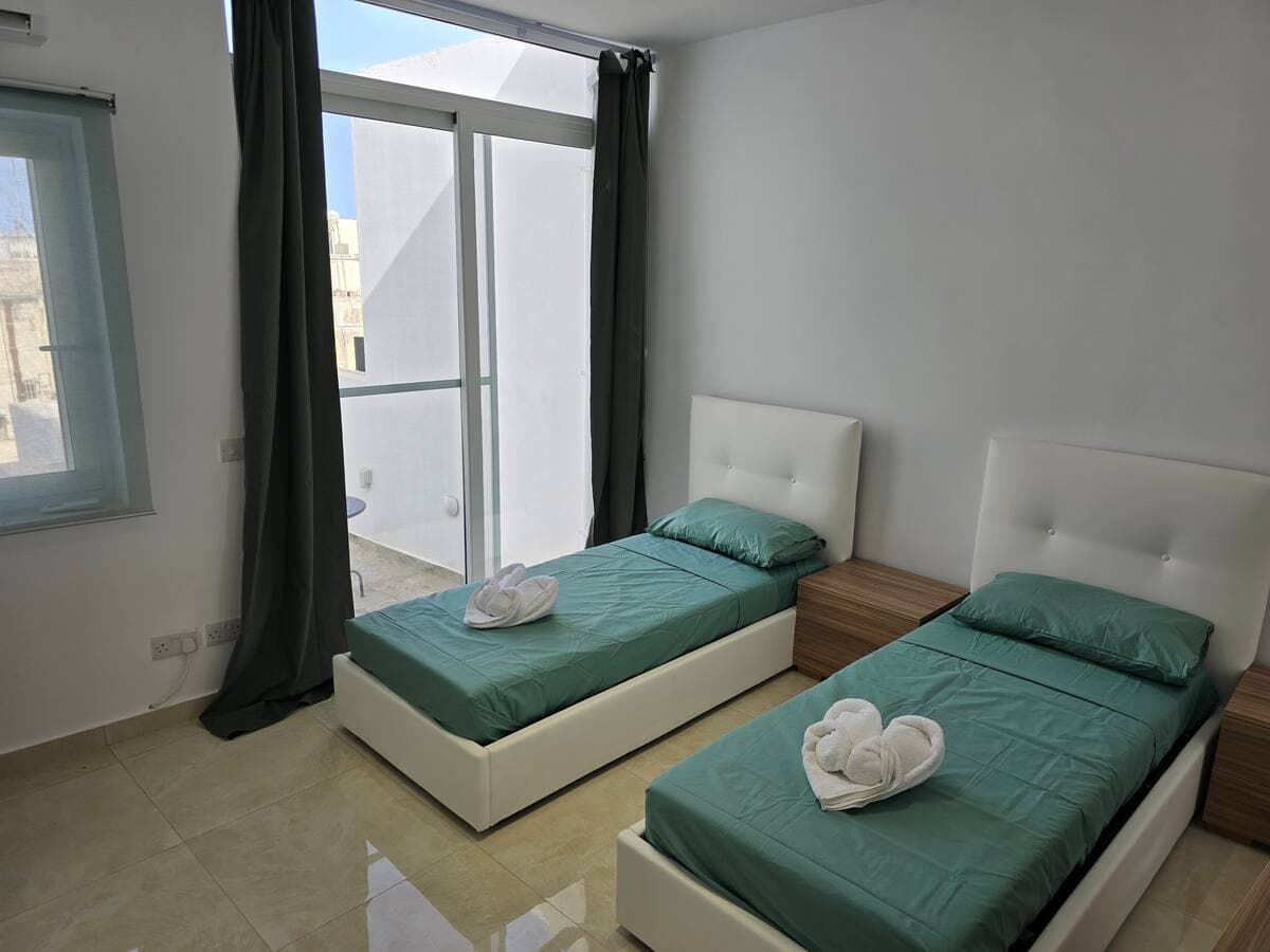 Townhouse in Sliema - thumbnail 20
