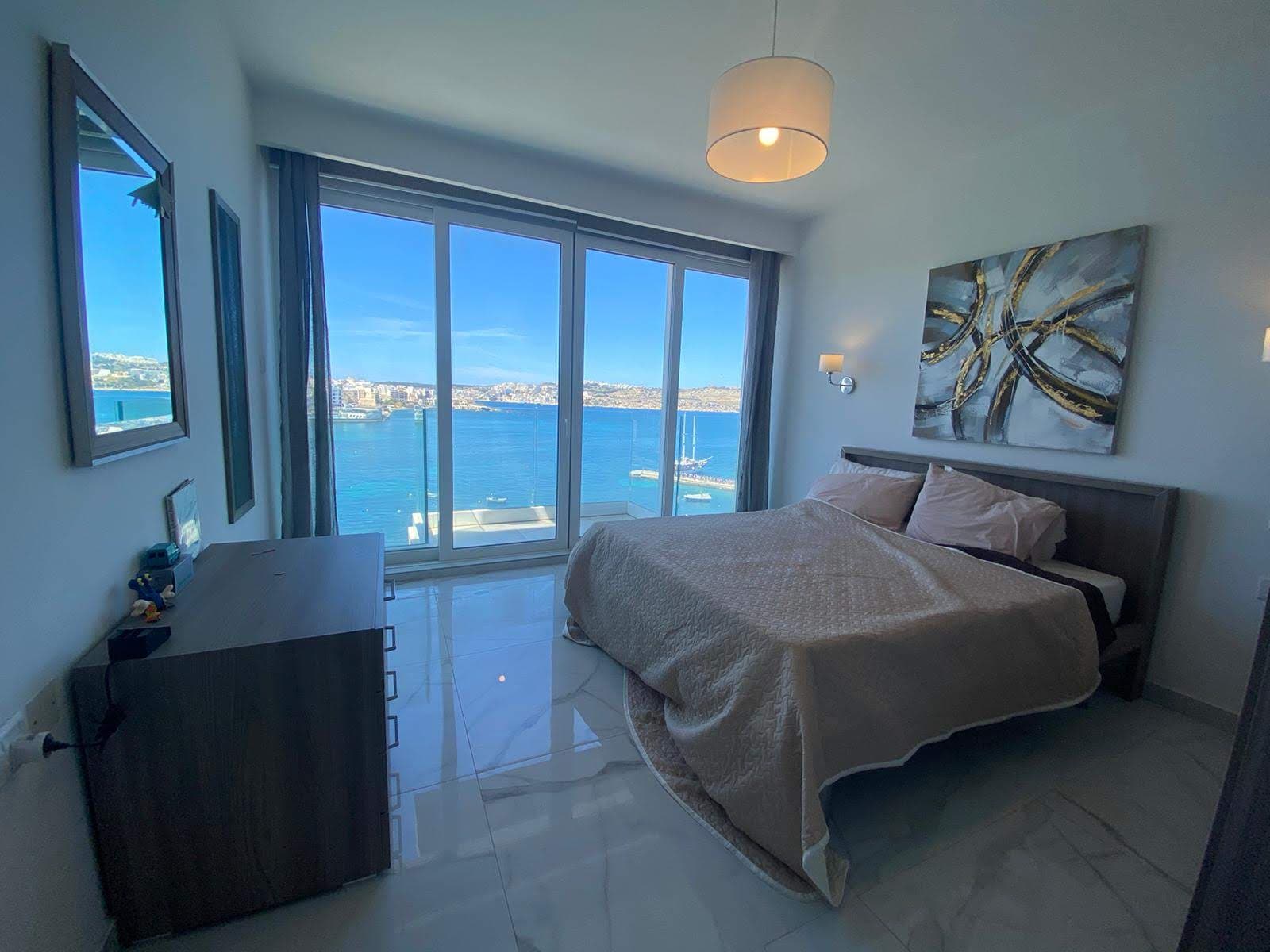 Penthouse in St. Pauls Bay - thumbnail 6