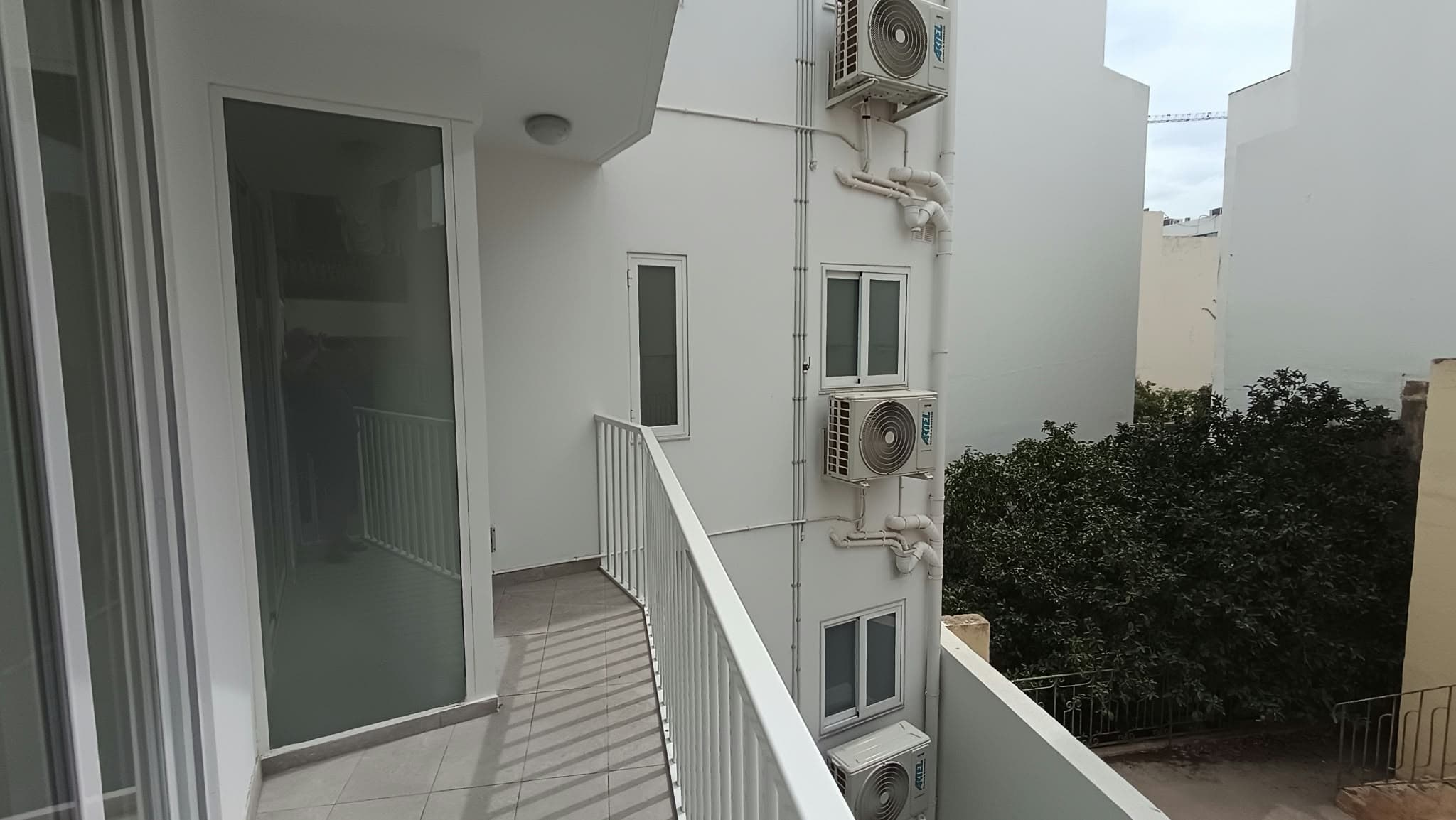 Three Bedroom Apartment with a Large Terrace and Valley Views in Mosta - thumbnail 12