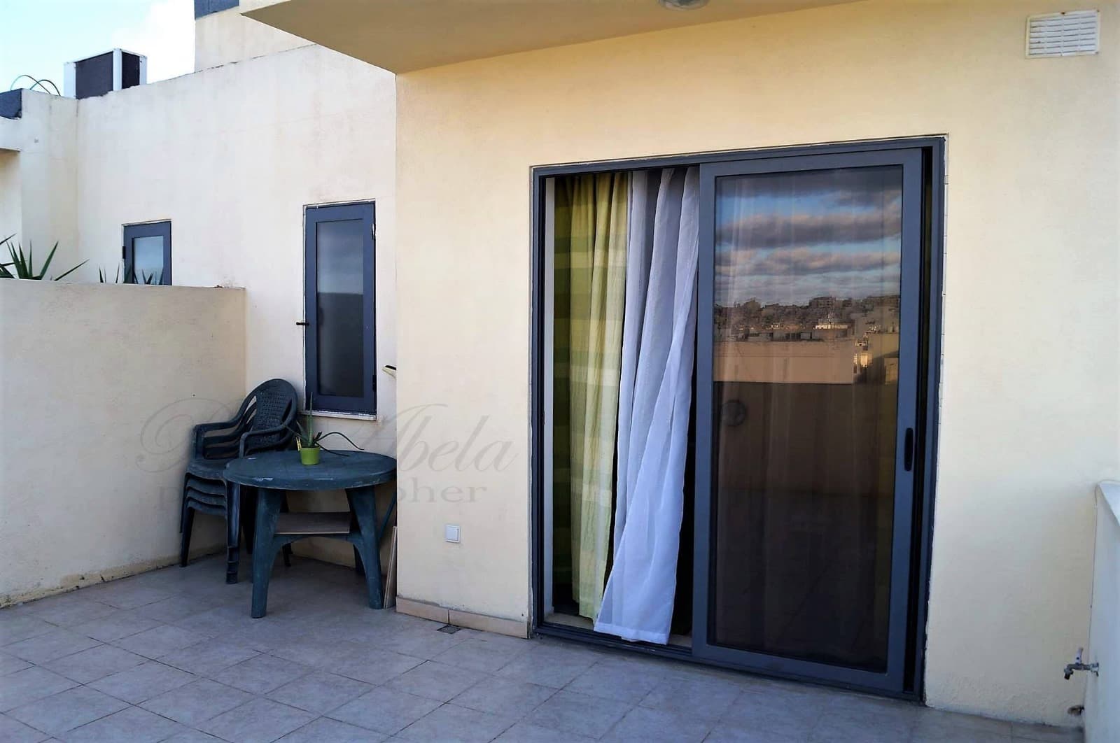 Penthouse in Gzira - Photo 1 of 8