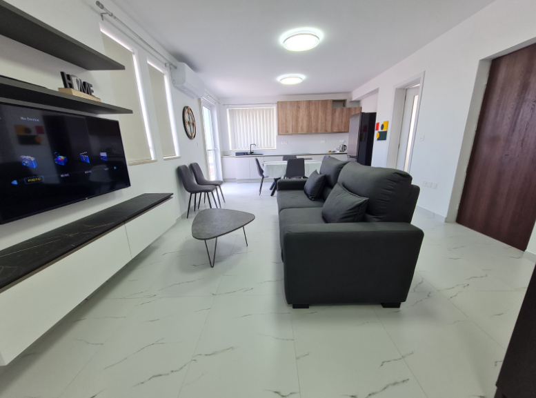 Apartment in Qawra - thumbnail 2