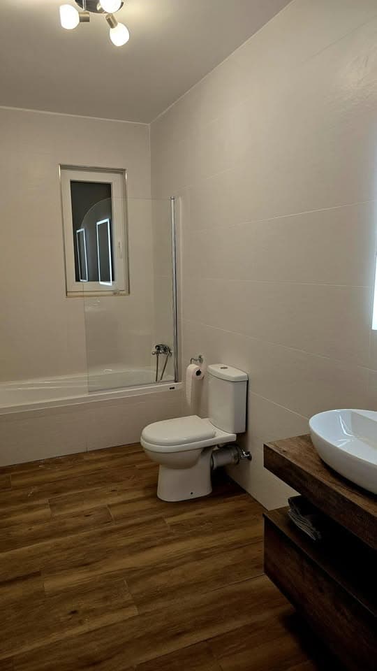 Apartment in Victoria - thumbnail 10