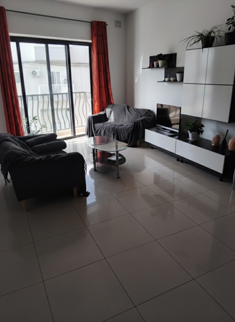 Room in San Gwann - thumbnail 3