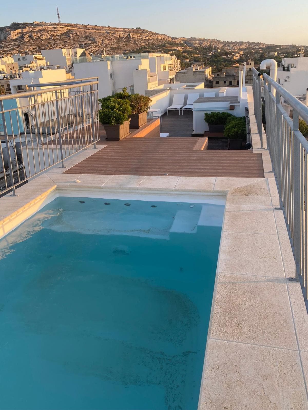 Apartment in Bahar ic-Caghaq - Photo 1 of 32
