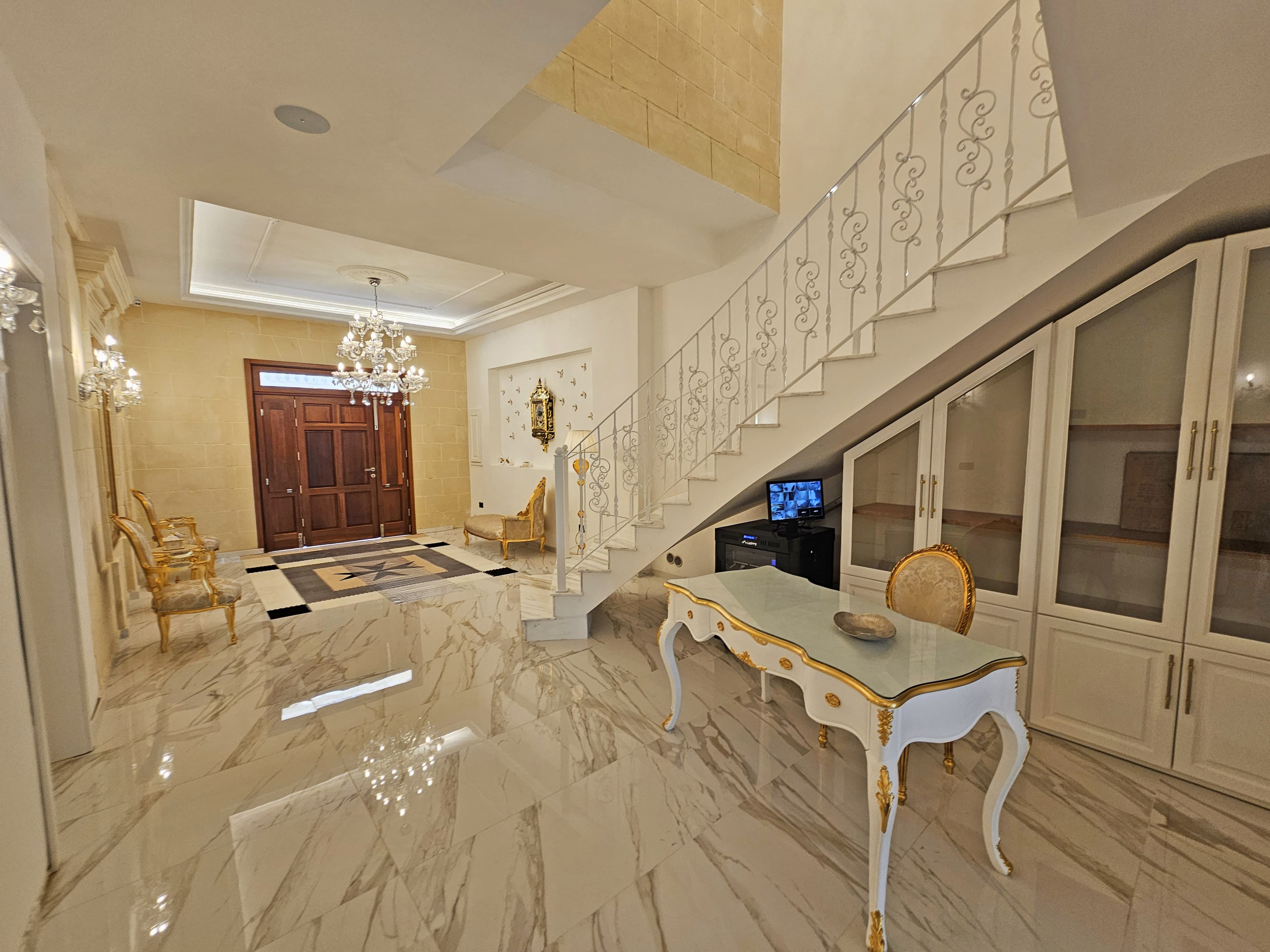 Villa in Ghasri - thumbnail 10