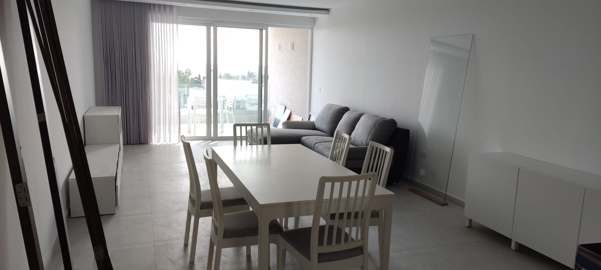 Two Bedroom Apartment with Terrace in Naxxar - thumbnail 2