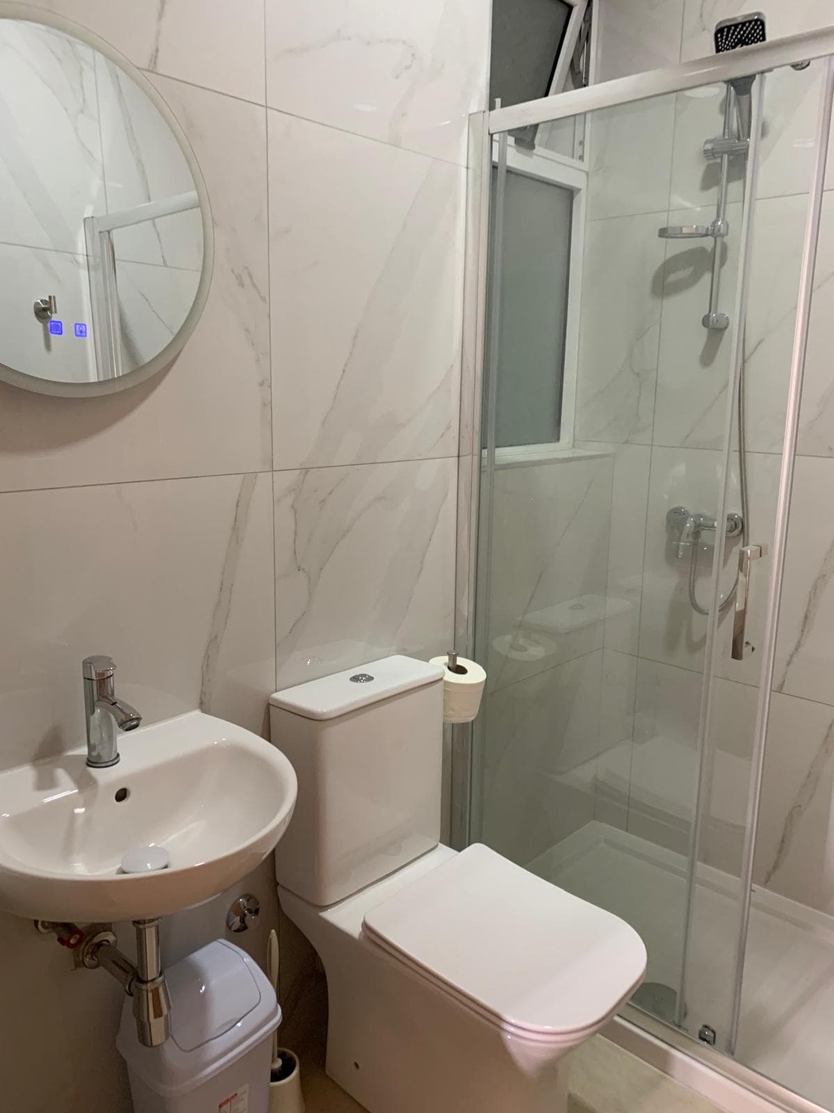 Room in Swieqi - thumbnail 10