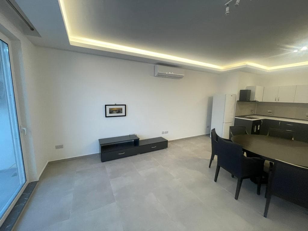 Apartment in Santa Venera - thumbnail 7