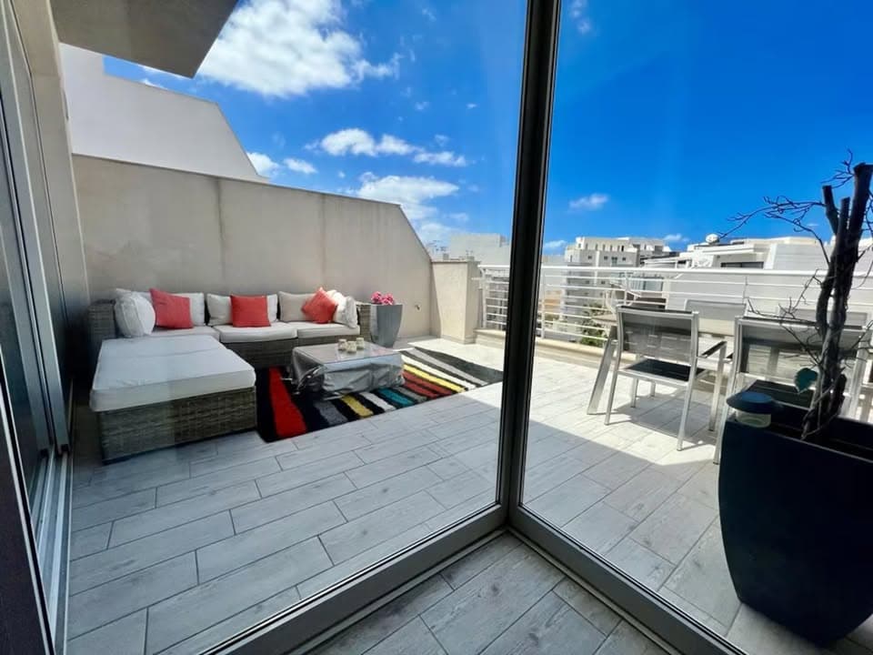 Apartment in Marsaskala - Photo 1 of 10