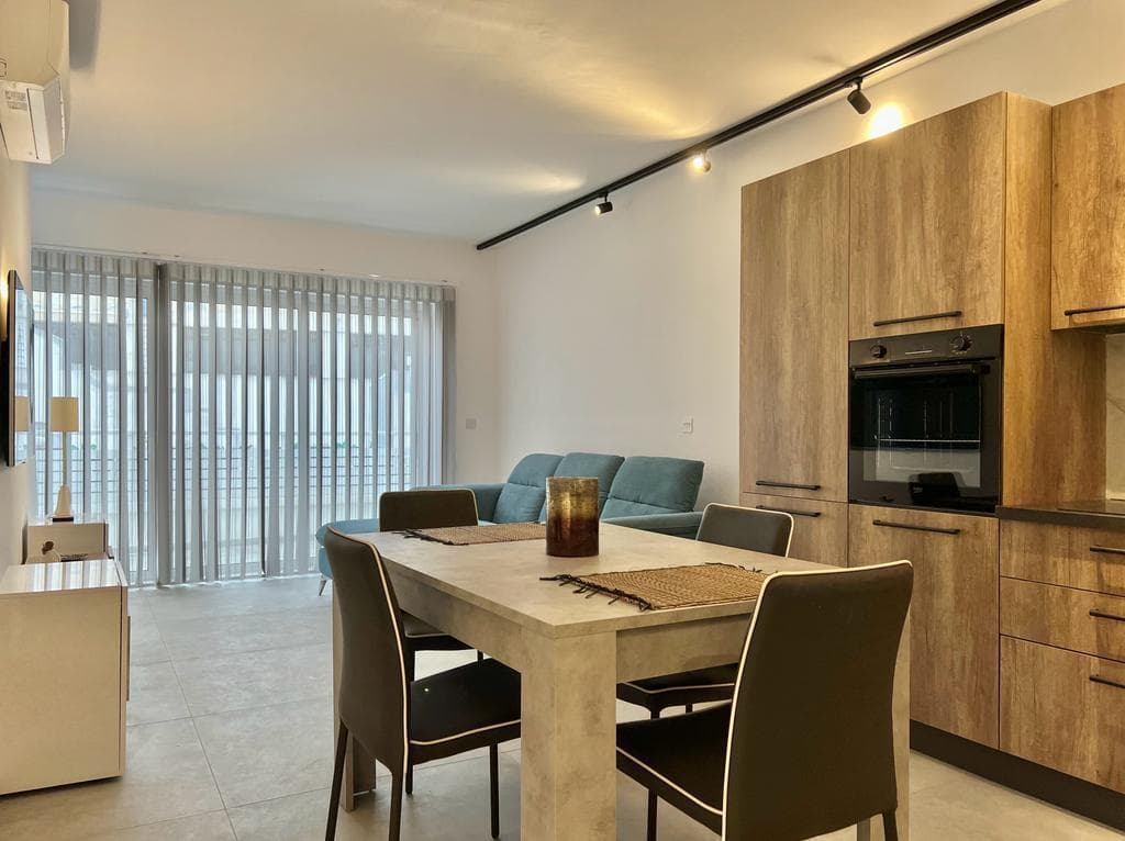 Apartment in St. Julians - thumbnail 3