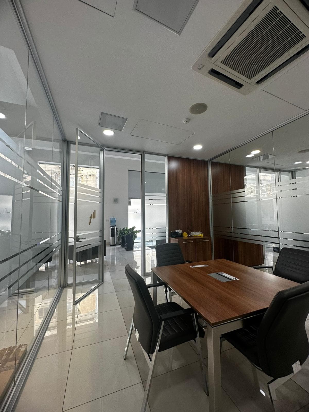 Office Block in Hamrun  - thumbnail 21