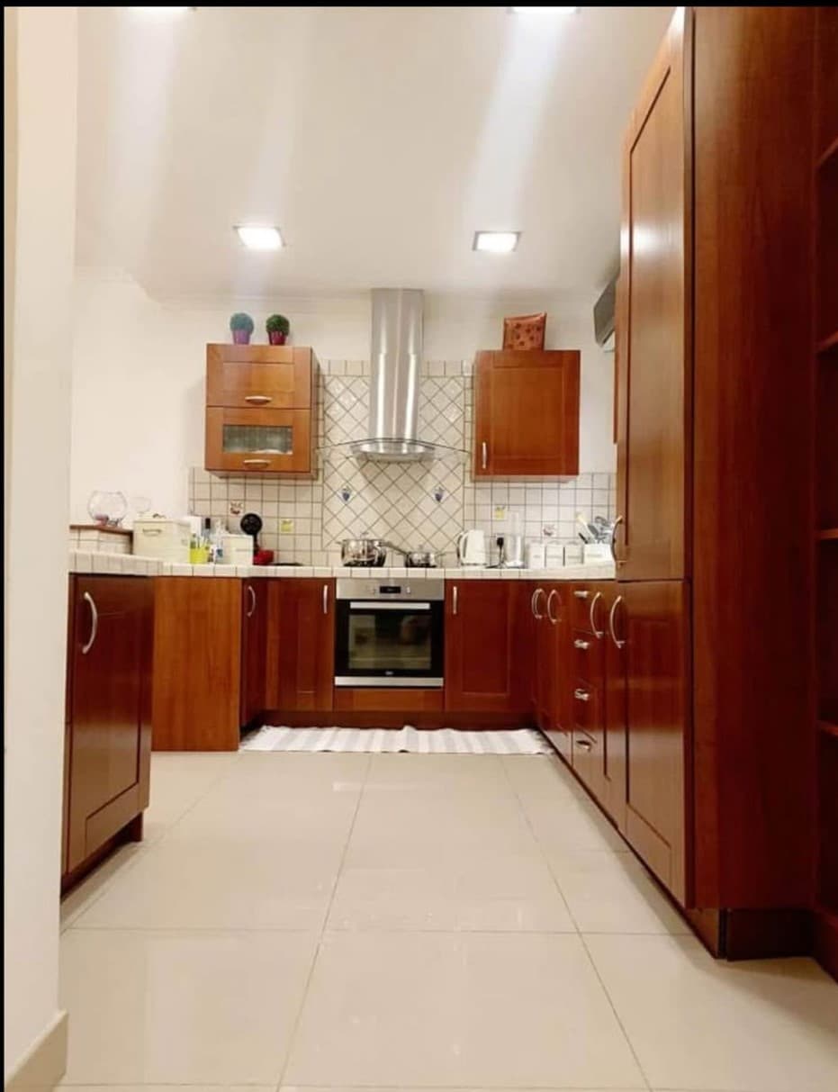 Apartment in Pembroke - thumbnail 3