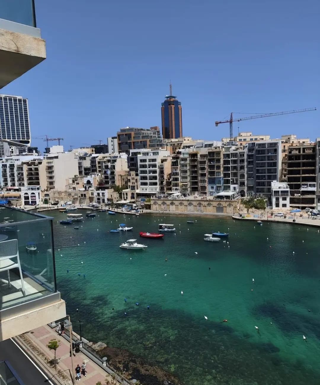 Apartment in St Julians - Photo 1 of 10