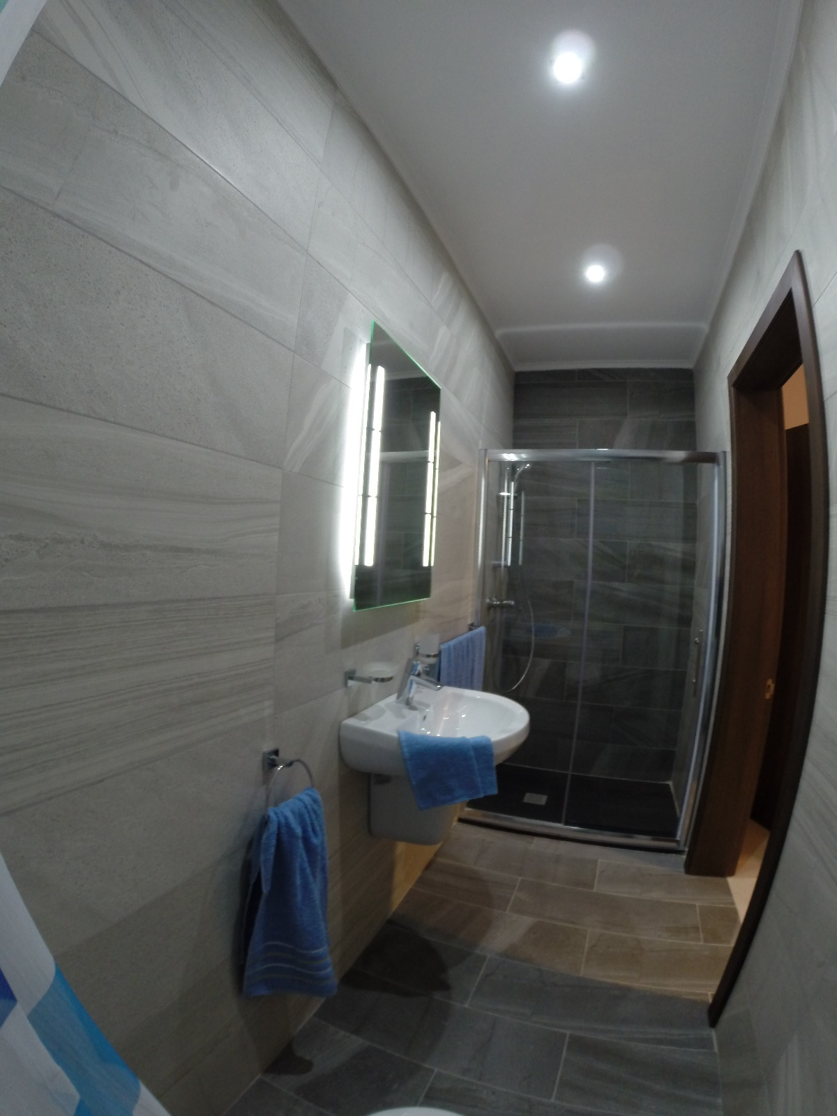 Two Bedroom Modern Apartment with Terrace in St. Julians - thumbnail 9