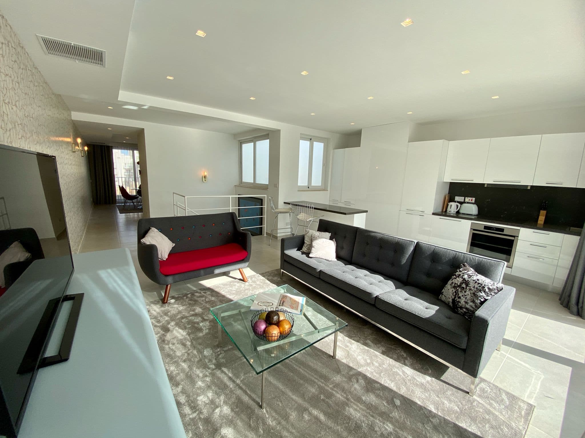 Duplex penthouse in Sliema - thumbnail 3