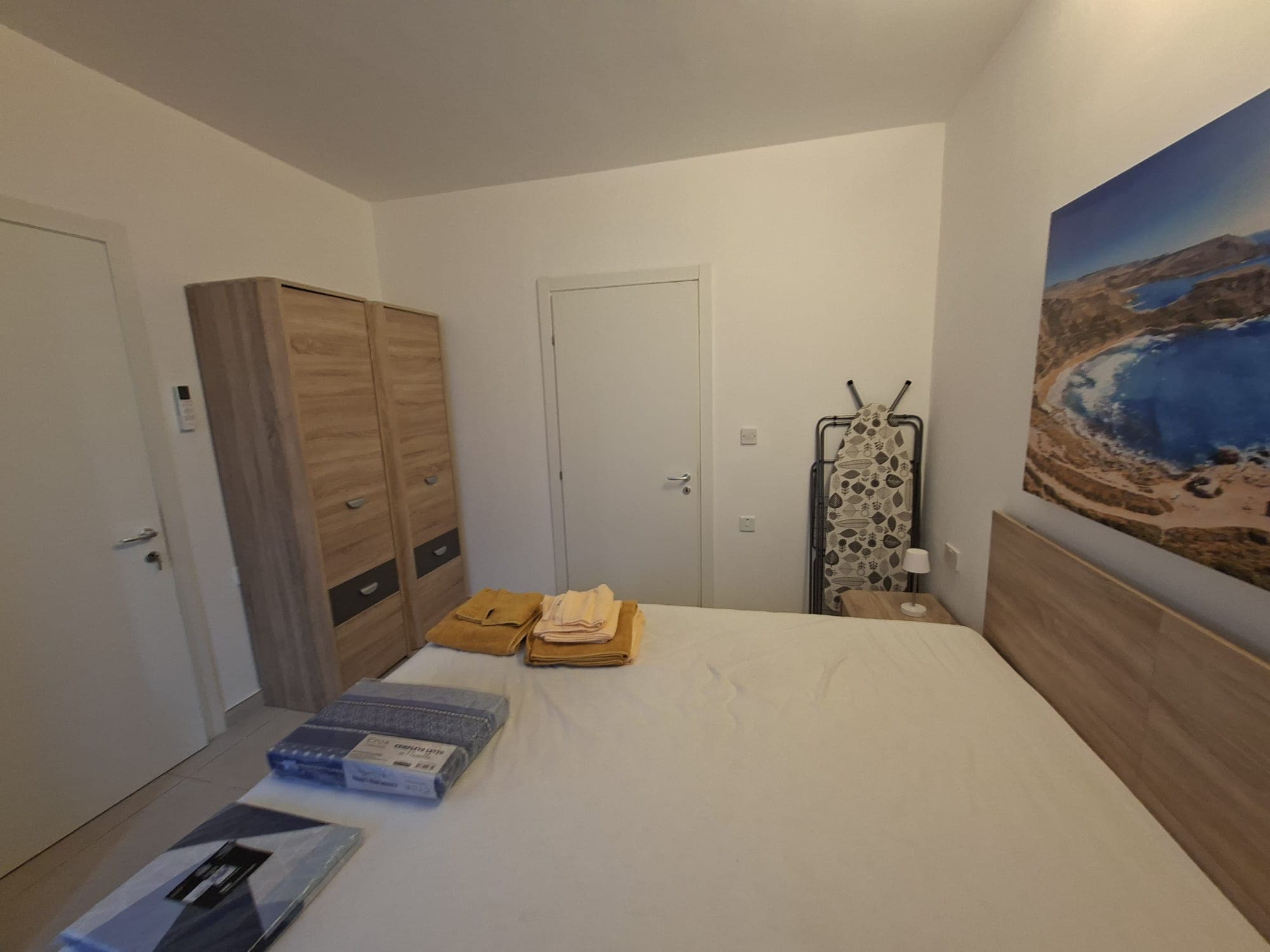 One Bedroom Modern Apartment with Balcony in St Julians - thumbnail 8